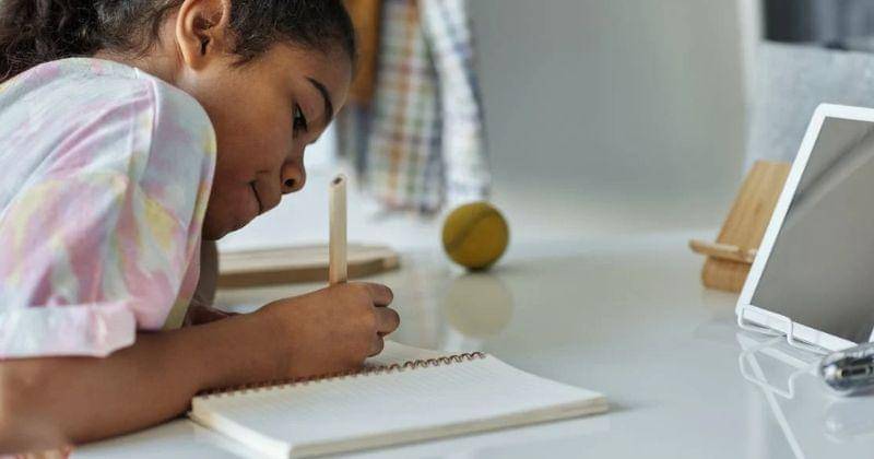 Pexels/Julia M Cameron