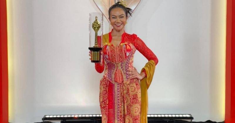 Instagram.com/yurayunita