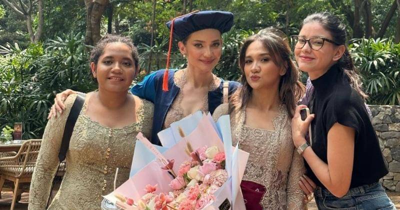 Instagram.com/enzystoria