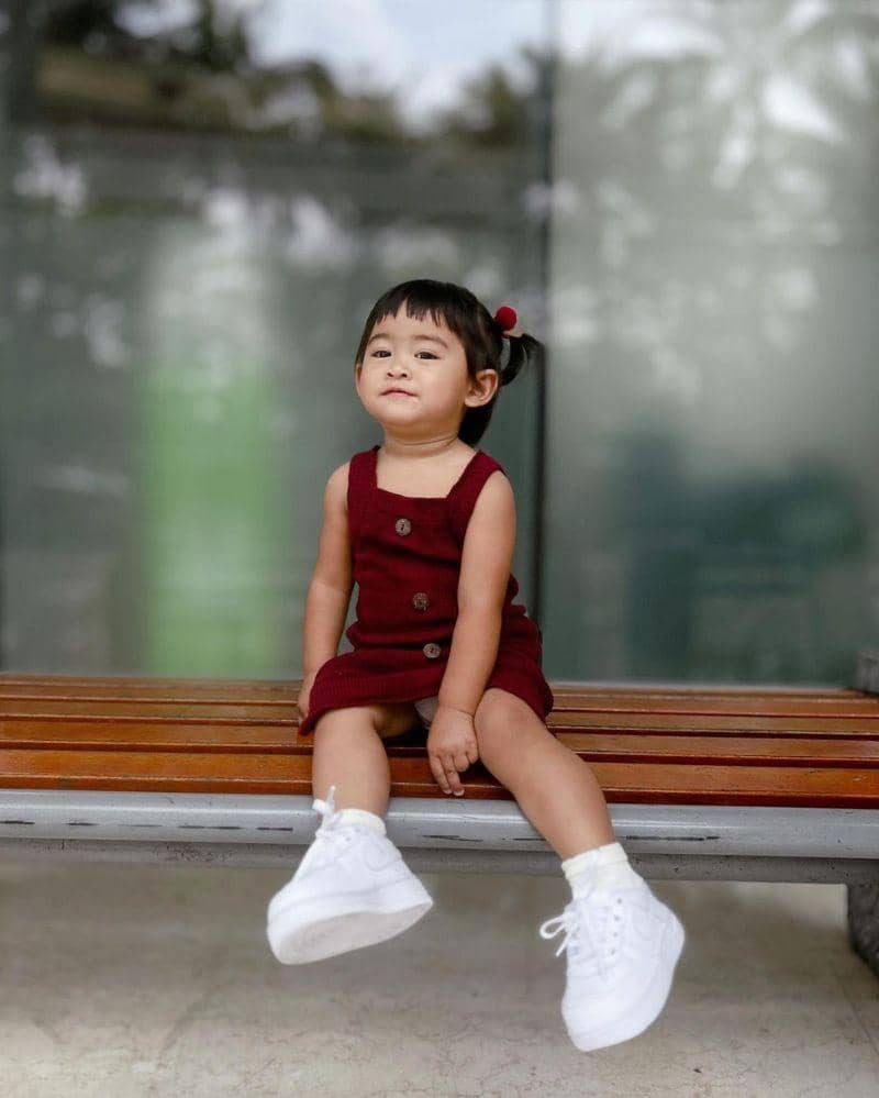 7 Foto Moana Anak Ria Ricis, Aktif seperti Mamanya | Popmama.com