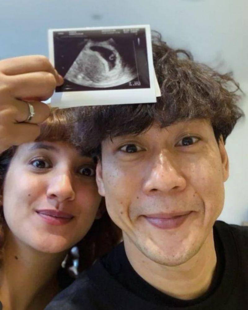 Instagram.com/qurrotuayun