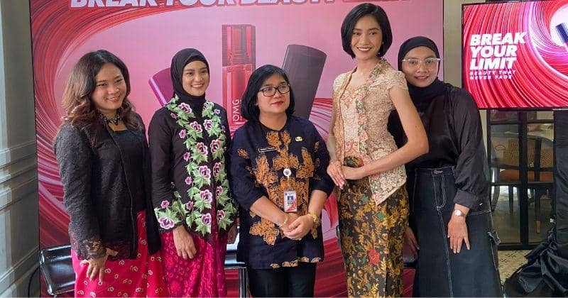 5 Make Up Hacks yang Bisa Dicoba, Berani Mix and Match