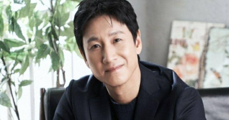 5 Fakta Keluarga Lee Sun Kyun, Suami Jeon Hye Jin | Popmama.com