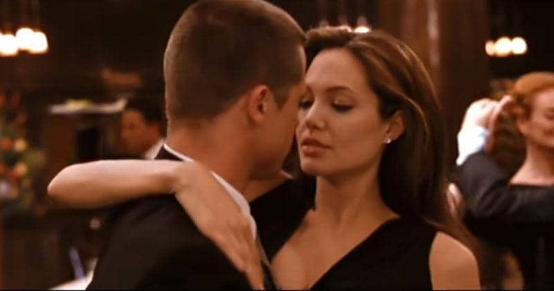 11 Film dengan Adegan Ciuman Terlama, Panas dan Sensasional