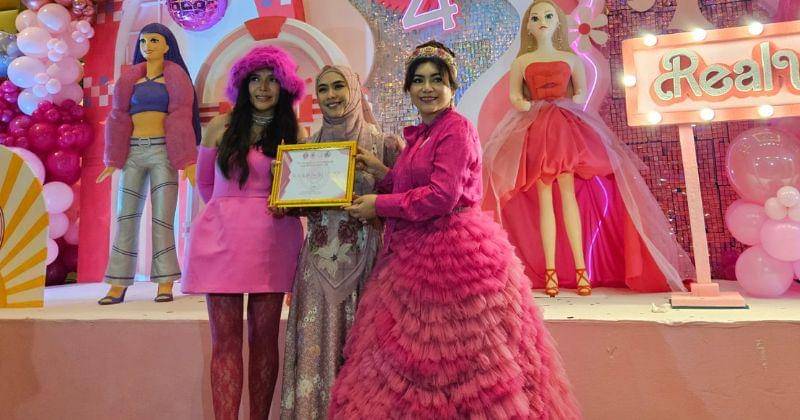 Penobatan Oki Setiana Dewi sebagai Ambassador dari Celltech Stem Cell Centre - Dok. Stem Cell Celltech