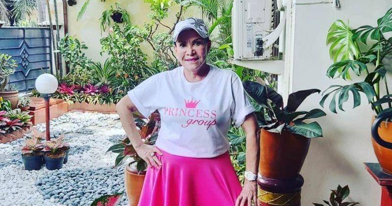 Instagram.com/mpok_atiek_real