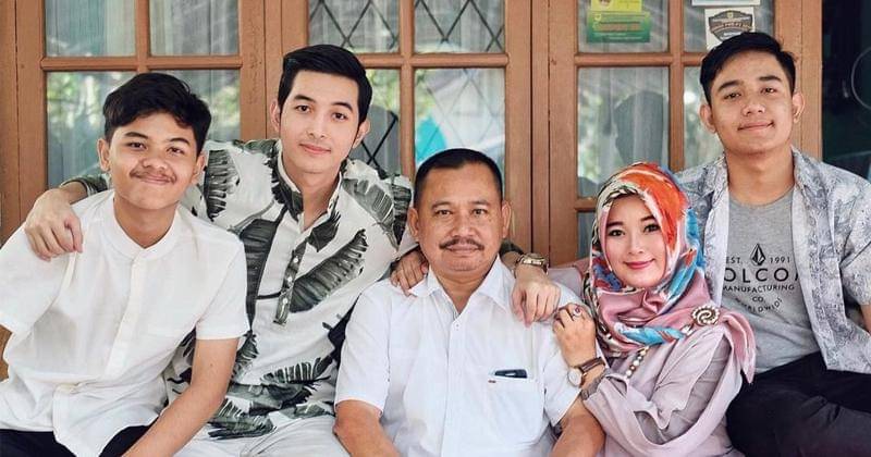 Instagram.com/adityaspratama