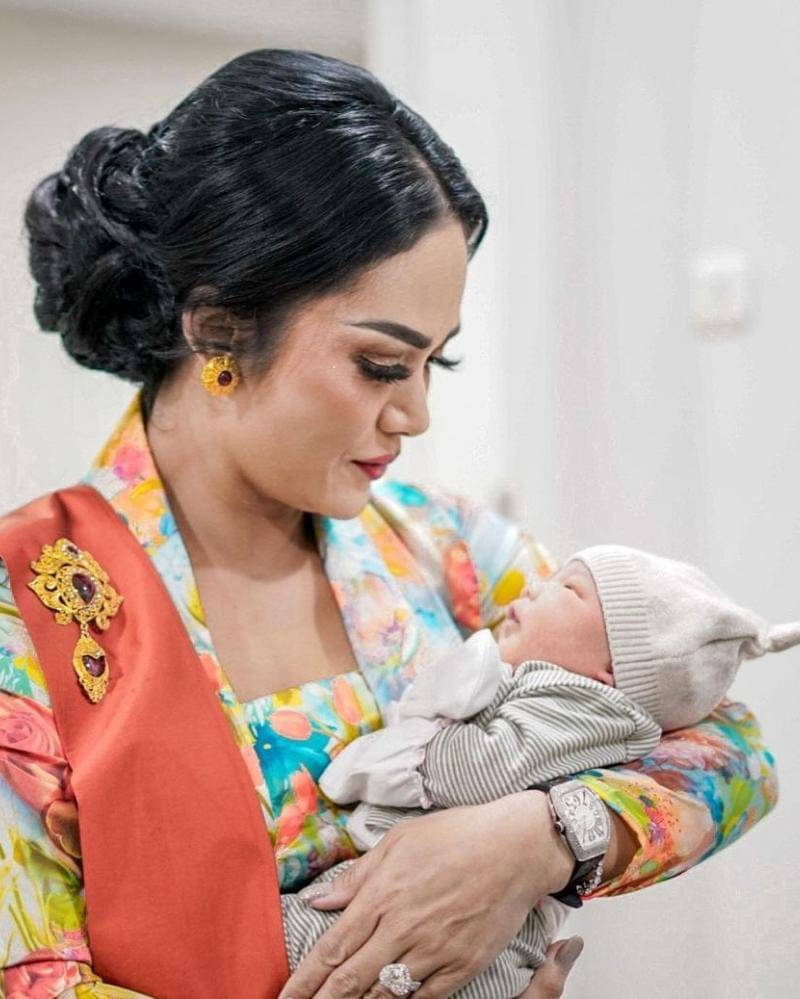 Instagram.com/krisdayantilemos