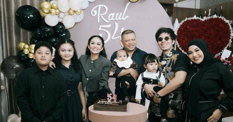 Instagram.com/attahalilintar