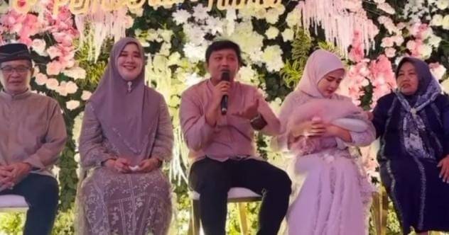 Instagram.com/belladenny