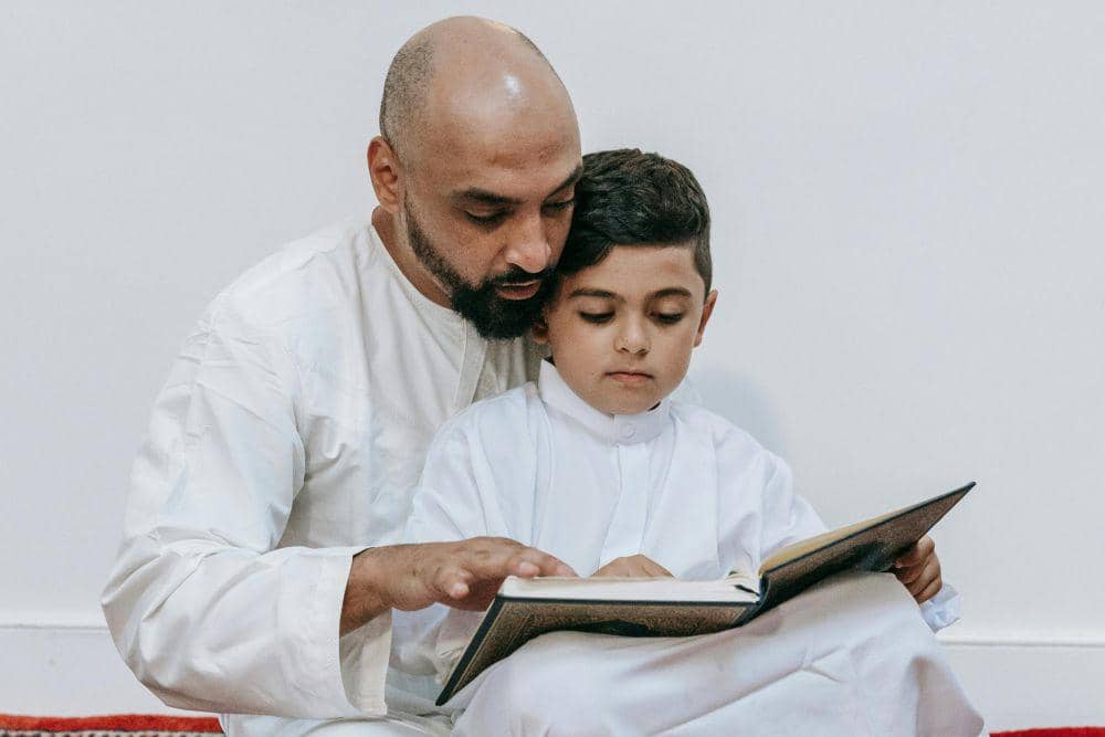 Cara Cerdas Manfaatkan Teknologi untuk Bantu Anak Lebih Lancar Mengaji