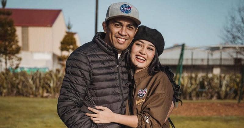 9 Fakta Keluarga Glenn Fredly, Warisi Bakat Musik dari Papanya
