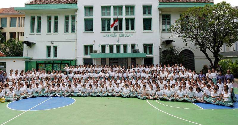 santaursulajakarta.sch.id