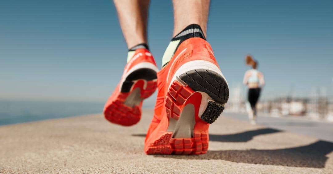 Sepatu Slip On Bergaya Trendi dan Simpel, Cocok untuk Bepergian Jauh!