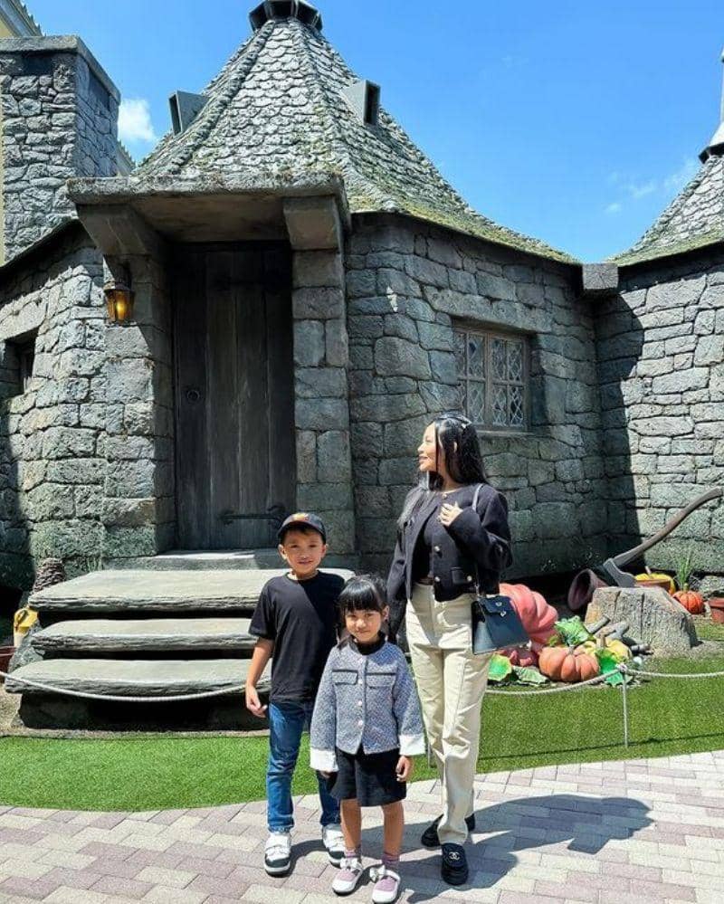 10 Potret Rachel Vennya, Xabiru dan Chava Liburan ke Jepang | Popmama.com