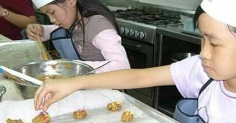 Instagram.com/chezlely2017