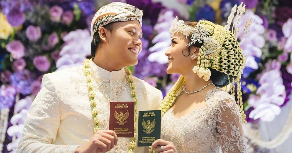Rizky Febian dan Mahalini Menikah, Warganet Ucapkan Selamat | Popmama.com