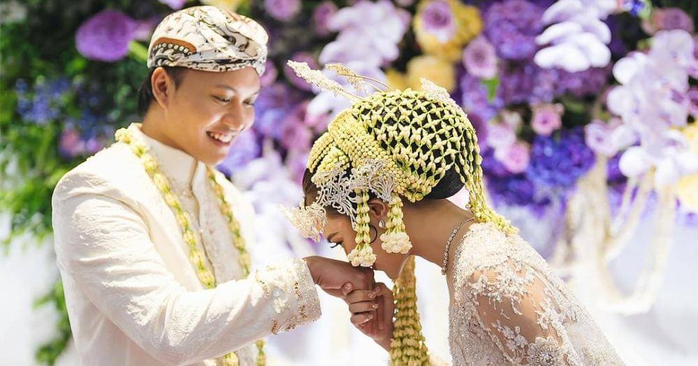 Instagram.com/rizkyfebian