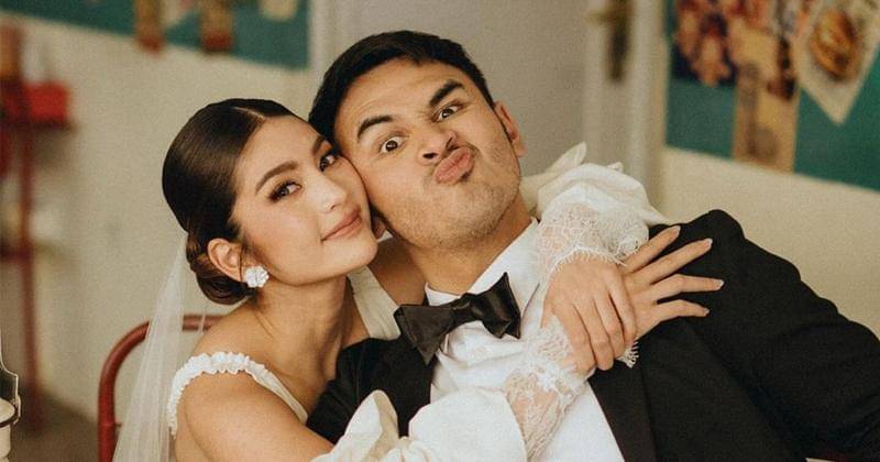 Instagram.com/debisagita