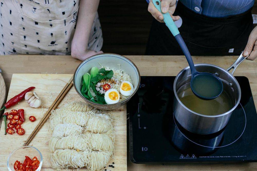 Resep Bibim Naengmyeon Khas Korea, Mie Dingin dengan Saus Gochujang