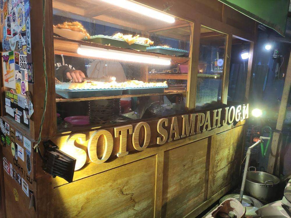 7 Tempat Wisata Kuliner Malam Jogja Terdekat, Sajian Rasa Legendaris