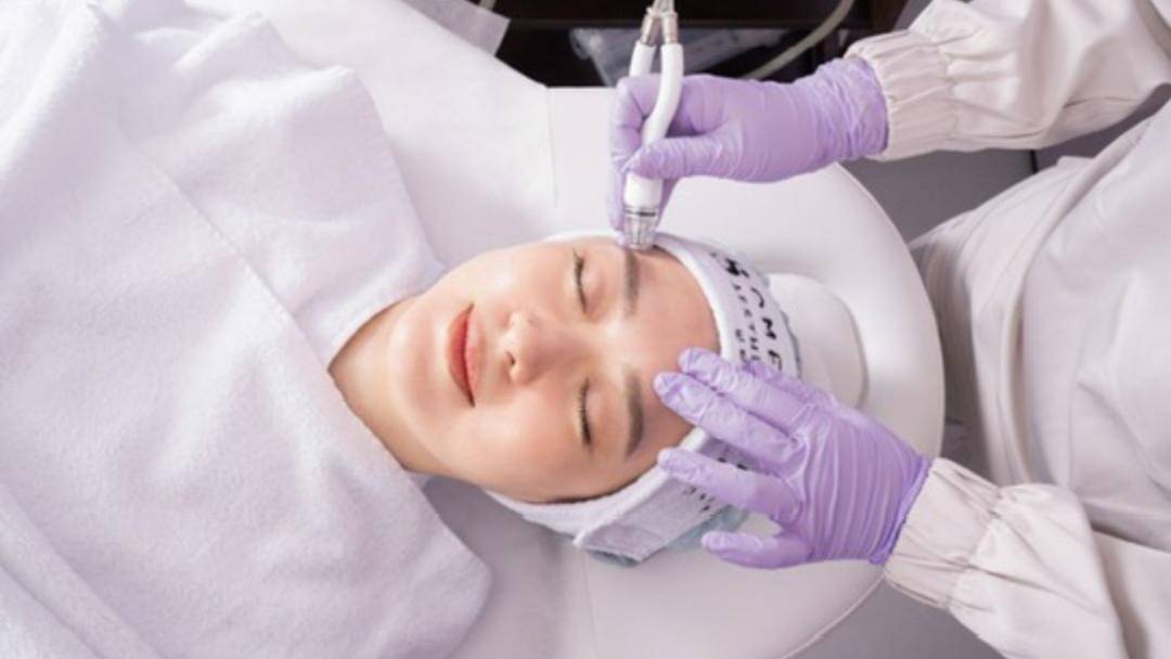 Dok. Somethinc Aesthetic Clinic