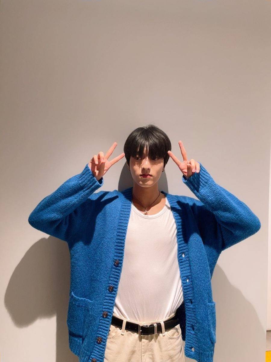 12 Artis K-POP yang Berulang Tahun di Bulan April