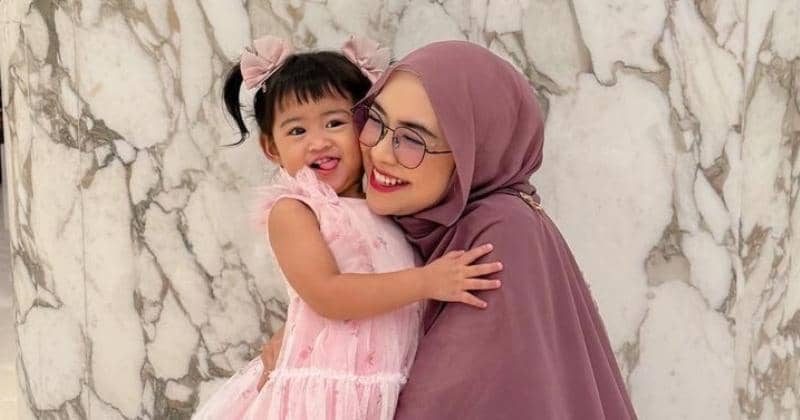 Siapa Nama Anak Ria Ricis? Lebih Sering Dipanggil Moana | Popmama.com