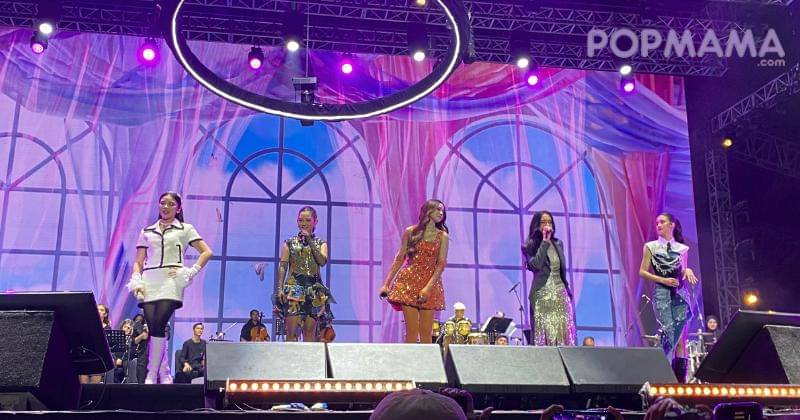 Penyanyi ex-Indonesian Idol 10 tergabung dalam grup 'Sricandy ' di Synchronize Fest 2024, Minggu (06/10/24). - Popmama.com/Salsyabila Sukmaningrum