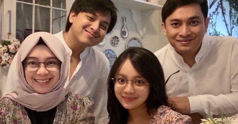 7 Fakta Dewayani Istri Yovie Widianto yang Jarang Tersorot | Popmama.com