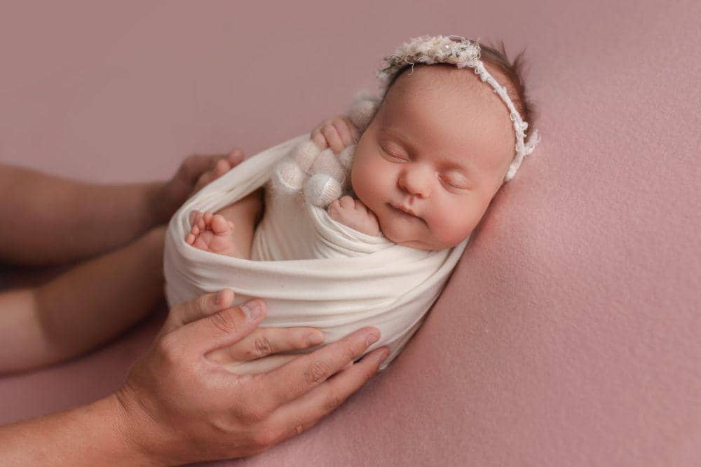 100 Ide Nama Bayi Perempuan Terinspirasi FIFA World Cup 2026