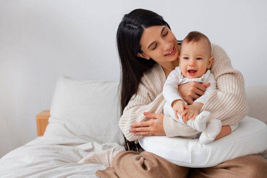 Posisi Tidur Bayi Laringomalasia Menurut Dokter, Begini yang Benar!