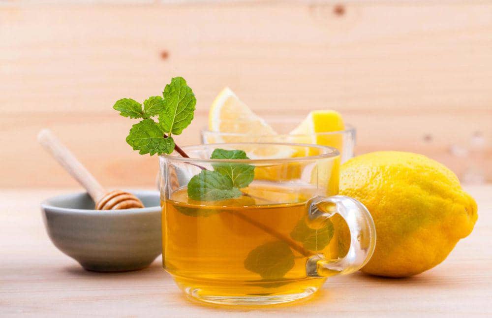 7 Minuman untuk Radang Tenggorokan, Mudah Disajikan
