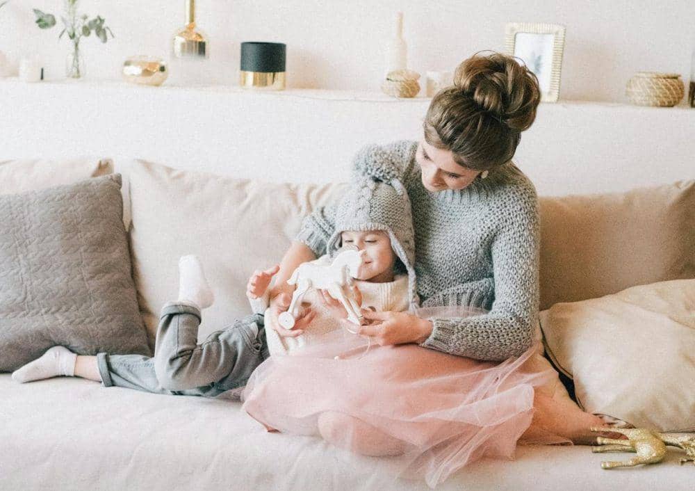  Baru Jadi Ibu, Ini Parenting yang Harus Mama Tinggalkan di Tahun 2026