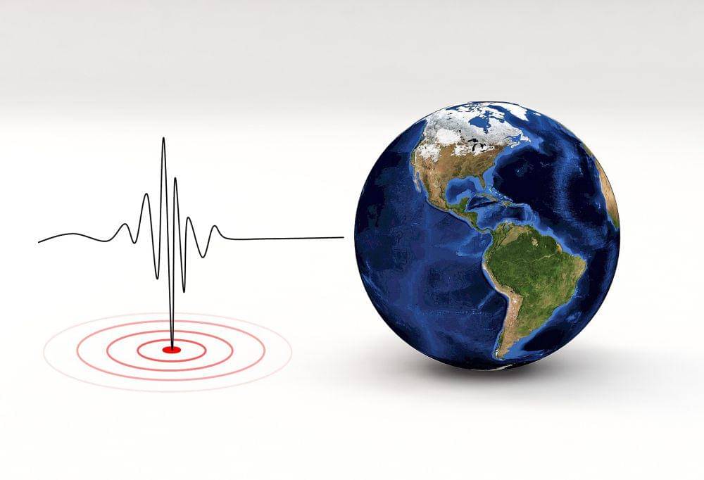 Ilustrasi Gempa Bumi (pixabay.com)