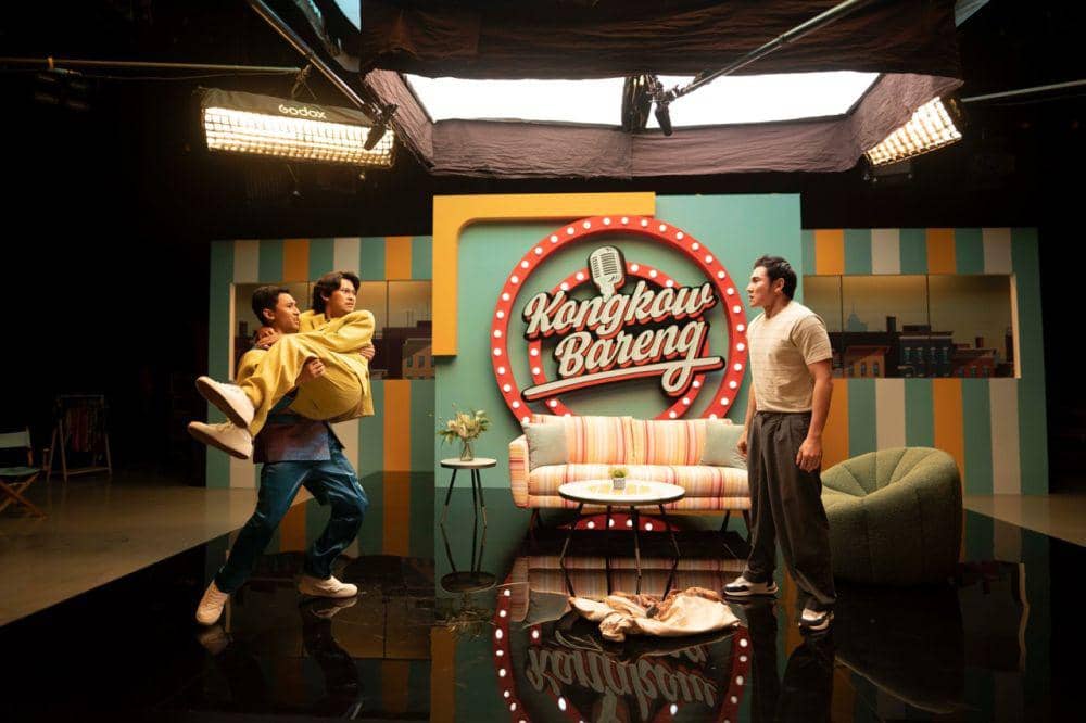 5 Fakta dan Sinopsis Film Lupa Daratan