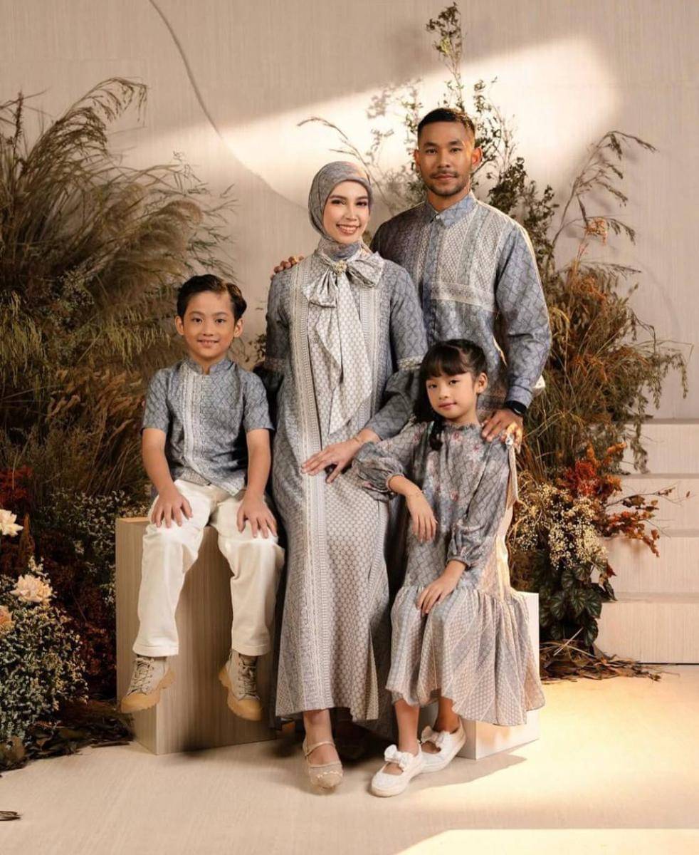 Tren Baju Lebaran Keluarga 2025 Wearing Klamby (instagram.com/wearingklamby)
