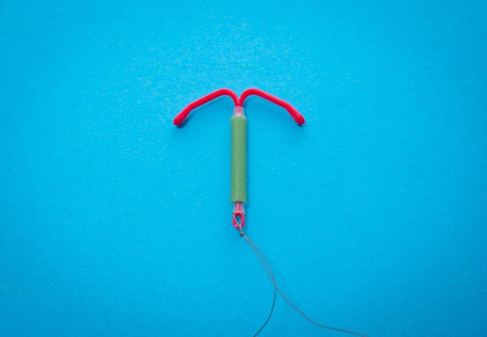 ilustrasi alat kontrasepsi IUD (unsplash.com/Reproductive Health Supplies Coalition)