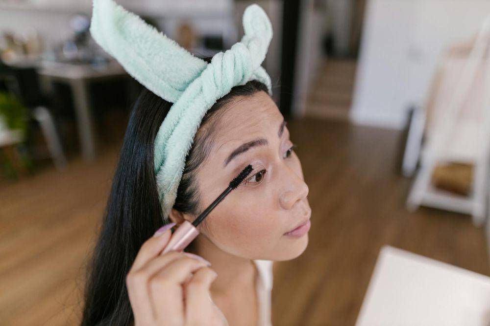 ilustrasi mascara (pexels.com/RDNE Stock project)