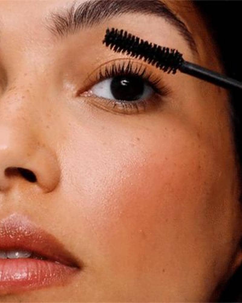 Cara Lakukan Toasted Makeup, Beri Kulit Cahaya dan Kilau! | Popmama.com