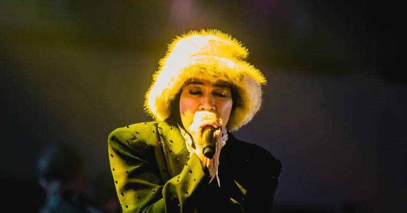 Instagram.com/melly_goeslaw