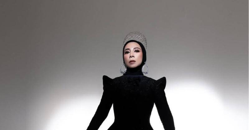 Instagram.com/melly_goeslaw