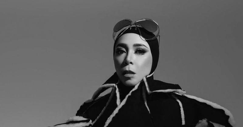 Instagram.com/melly_goeslaw