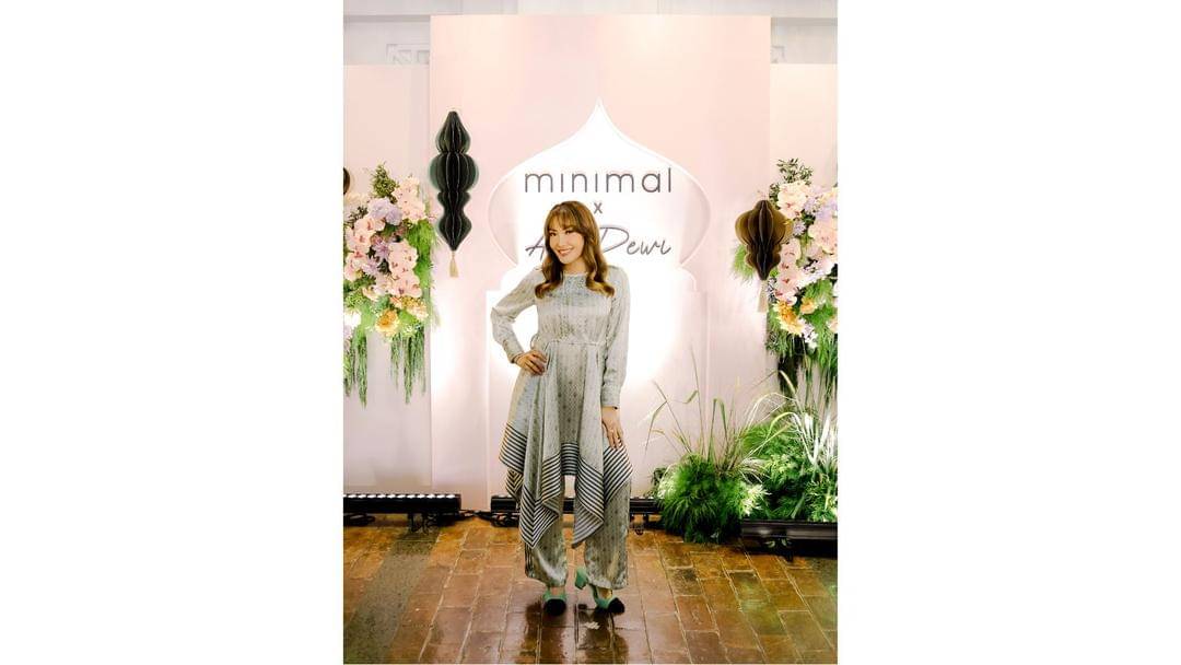 Ayu Dewi - dok. Minimal