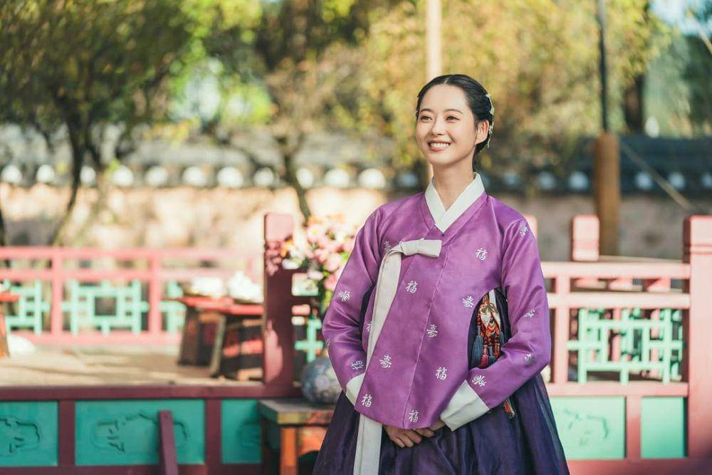 Putri Hwa Ri (Go Ara) di drama The Scandal of Chunhwa (dok. TVING/The Scandal of Chunhwa)