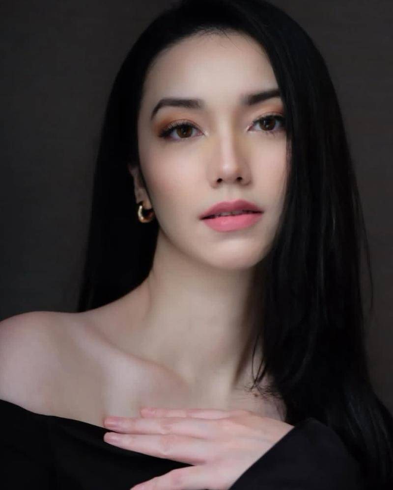 Instagram.com/vaelovexia