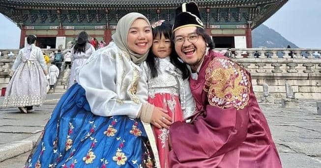 7 Fakta Orangtua Arra Bocah Viral yang Pintar Bicara, Asal Bandung