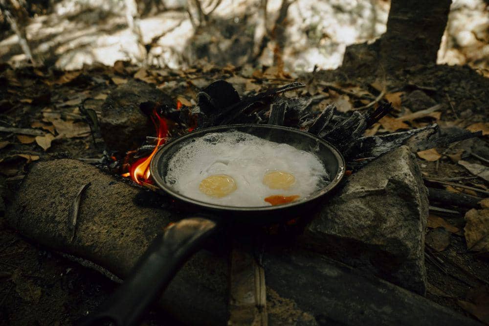 Bahaya Masak Pakai Gas Portable di Tenda Tertutup, Kenali Risikonya!