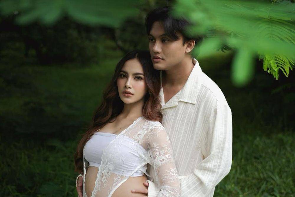 instagram.com/mahaliniraharja