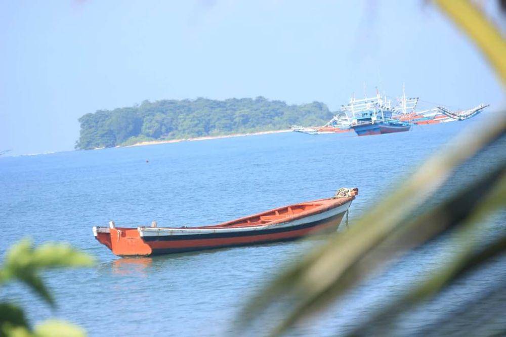 ⁠6 Fakta Meteor Jatuh di Cirebon, Bikin Heboh Warga